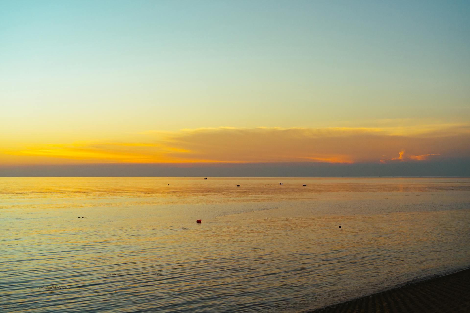 Begin your visa-prepared group day with Vietnam’s tranquil ambiance